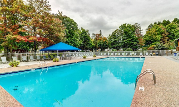Warren Resort | Bridges Resort