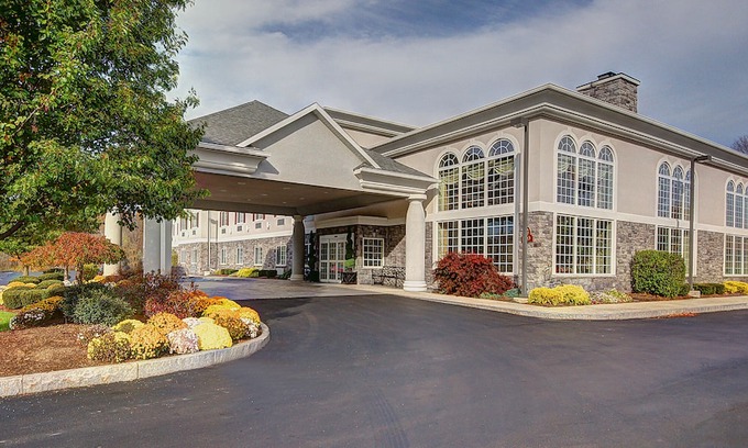 Castleton-on-Hudson Hotel | Comfort Inn & Suites East Greenbush - Albany