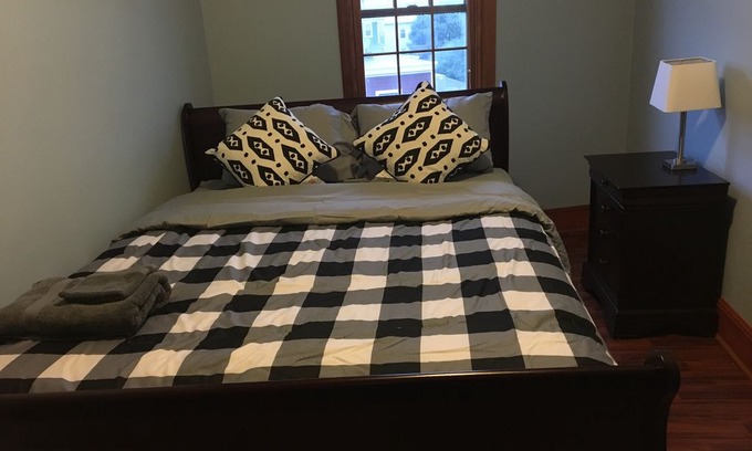 Wellington-Harrington Apartment | Cozy 2Bedroom Apartment(5) In Cambridge