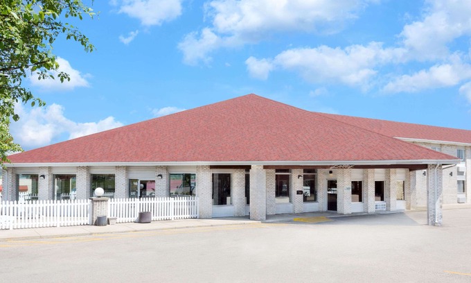 Jackson Hotel | Days Inn by Wyndham Jackson