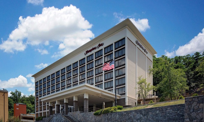 Elmsford Hotel | Hampton Inn White Plains/Tarrytown