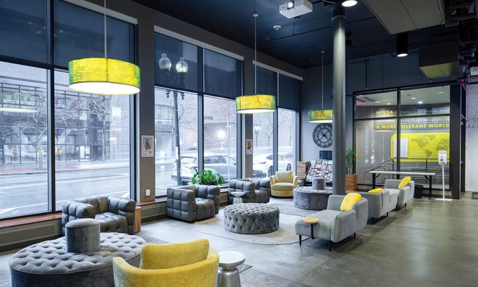 Theatre District Hostel | HI Boston - Hostel