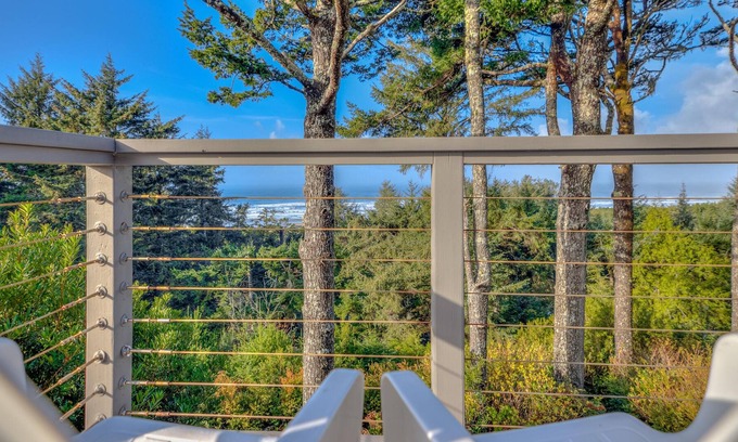 Sandpiper Village House | Honey Home