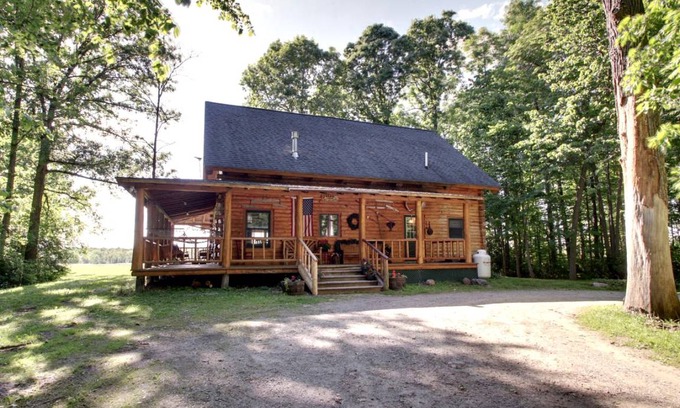 North Ferrisburgh House | House ∙ 1 bedroom ∙ 8 guests
