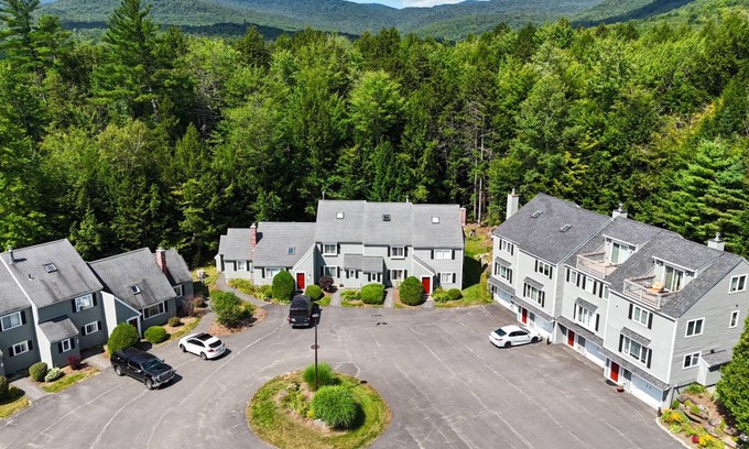 North Woodstock House | House ∙ 2 bedrooms ∙ 8 guests