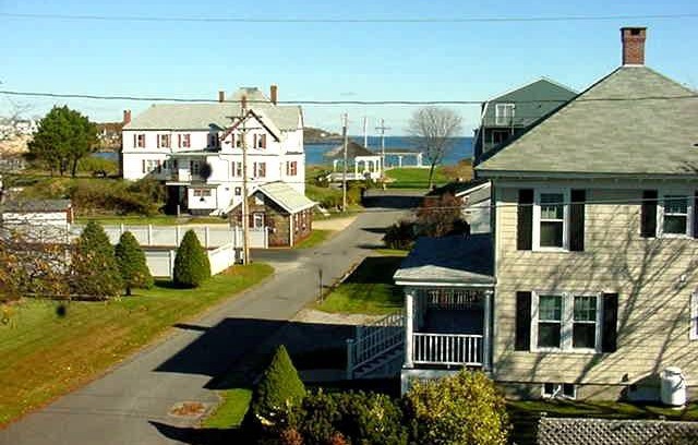 York Beach House | House ∙ 4 bedrooms ∙ 10 guests