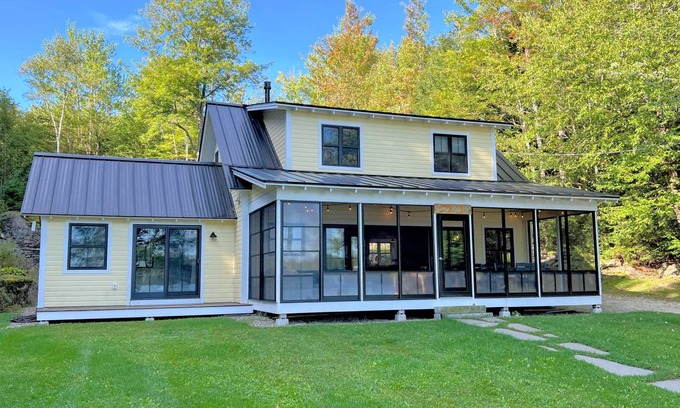 Whitefield House | House ∙ 4 bedrooms ∙ 10 guests