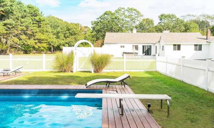 Westhampton Beach House | Humongous Hampton Home - 6BDRM/4 Baths