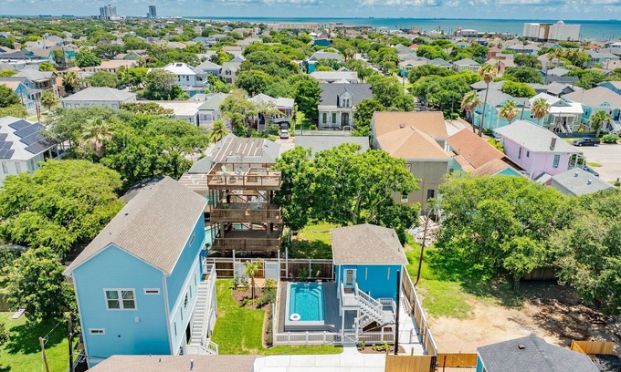 San Jacinto House | 💎Locally Managed - Private Retreat: House +Casita + Heated Pool💎