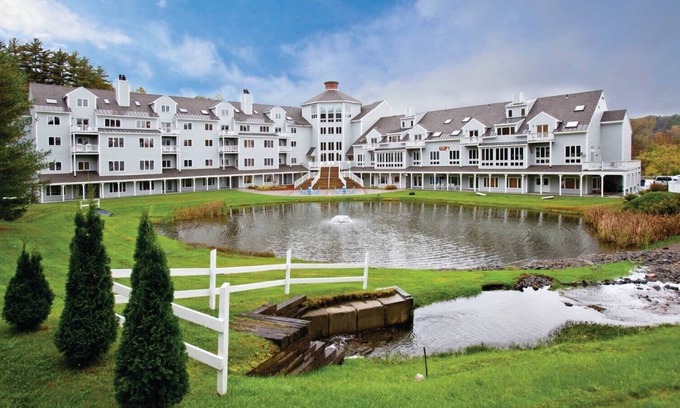 Windsor Resort | Mount Ascutney in Brownsville Vermont an Enchanting Holiday Inn Club Resort