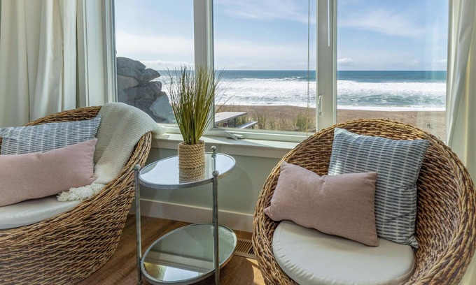 Gleneden Beach House | Ocean front, beach access, enjoy sweeping views while soaking in the hot tub!