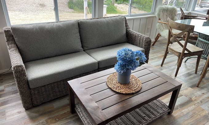 Newbury House | Plum Island Chic Cottage-Steps to Beach!n