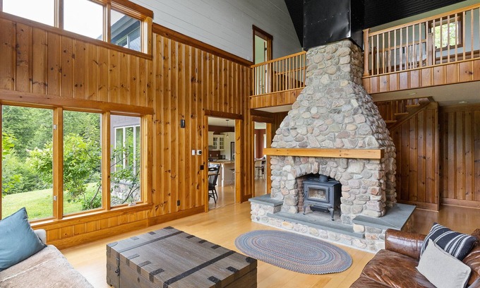 Morrisville House | Premium Stowe Mountain Home on Sterling Brook - 7 Min to Mountain Rd - Sleeps 12