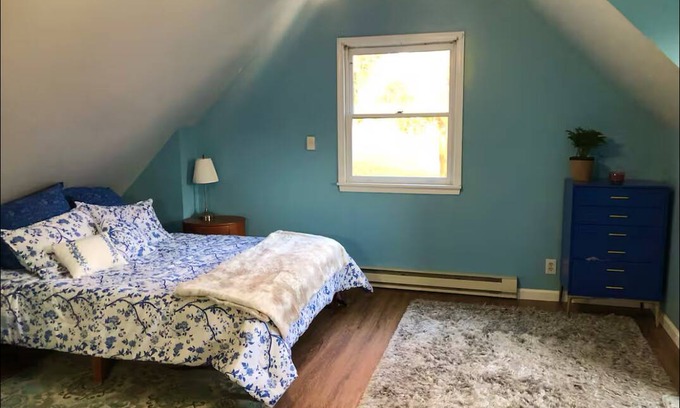 Hood Resort | Private room ∙ 2 guests