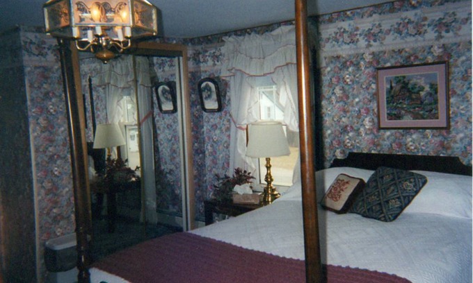 Milan Resort | Private room ∙ 3 guests