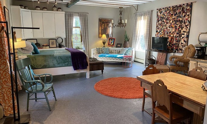 Westbrook Resort | Private room ∙ 2 guests