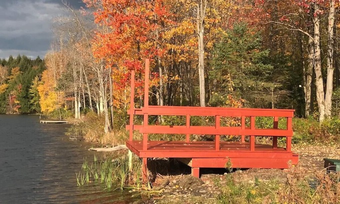 Town of Smyrna Cottage | Pvt Lake.Fish, Swim and Kayak (surrounded by nature)