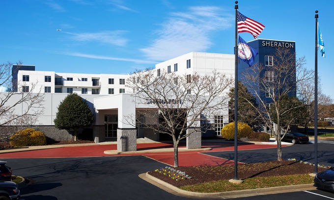 Sandston Hotel | Sheraton Richmond Airport Hotel