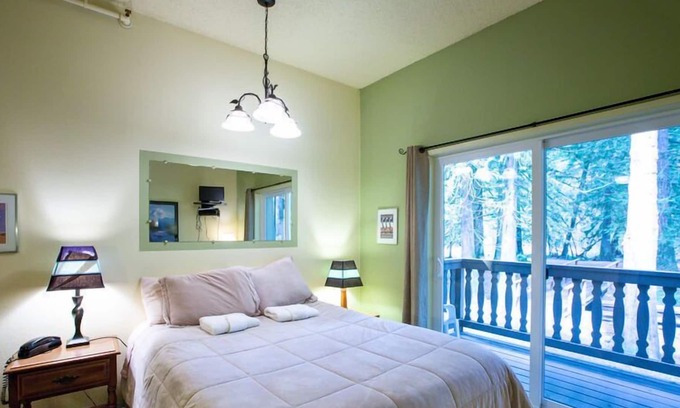 Glacier Condo | Snowline Lodge Condo #77 - Economical - Convenient - Kitchenette - Sleeps 2
