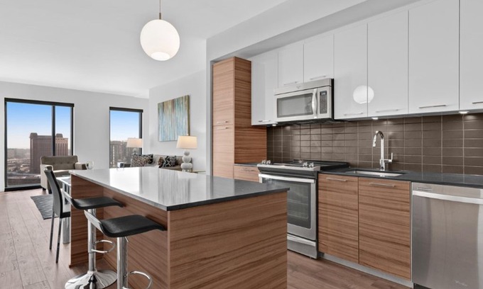 McLean Apartment | Spacious | 1 Bedroom Apartment | Tysons Corner Center | by GLS