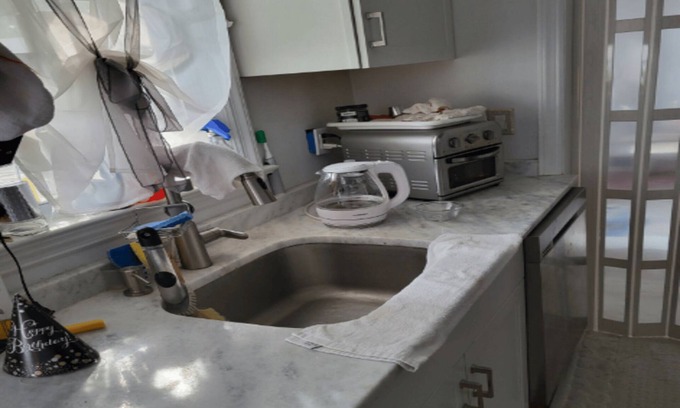 Englewood Condo | "SPOTLESS " - Walk. No car needed.! n Non Smokers ONLY! nnNYC MINUTES AWAY!