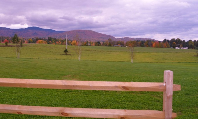 Morrisville House | Stowe Mountain Get Away Great Ski House with Awesome Mountain Views & Hot Tub.