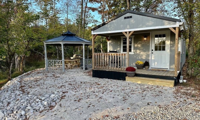 Apple Grove House | The Bunkhouse