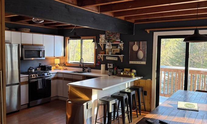 West Dover House | The Ranch at Pine Tree Corners- Mt. Snow Ski House