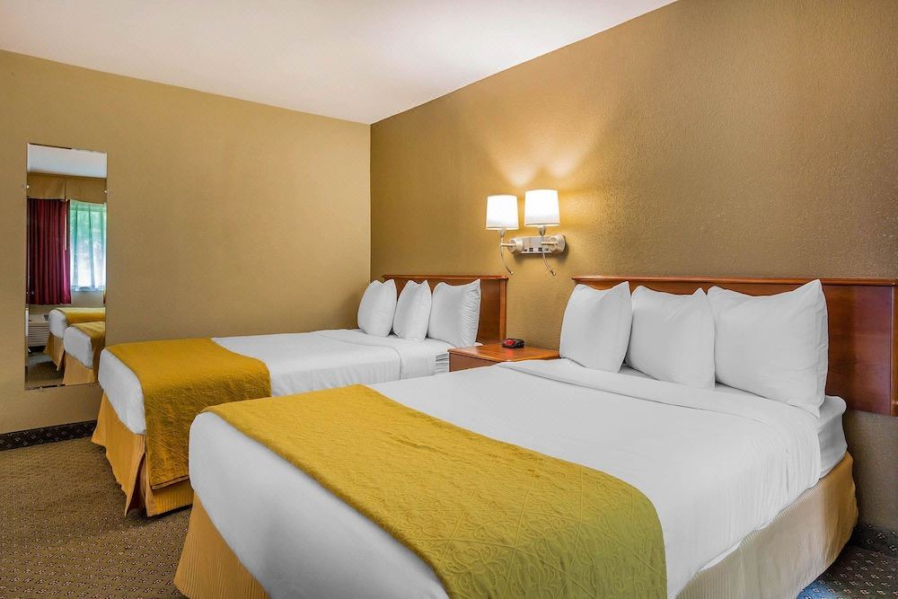 Photo of Bedroom in Hyde Park