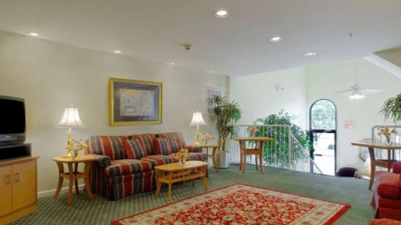 Photo of Livingroom in Whippany