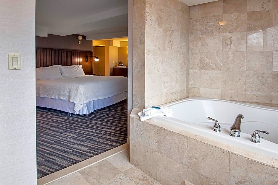 Photo of Bathroom in Plainview