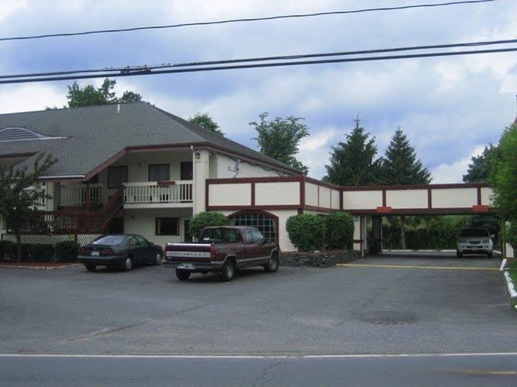 Photo of Buildings in West Glens Falls