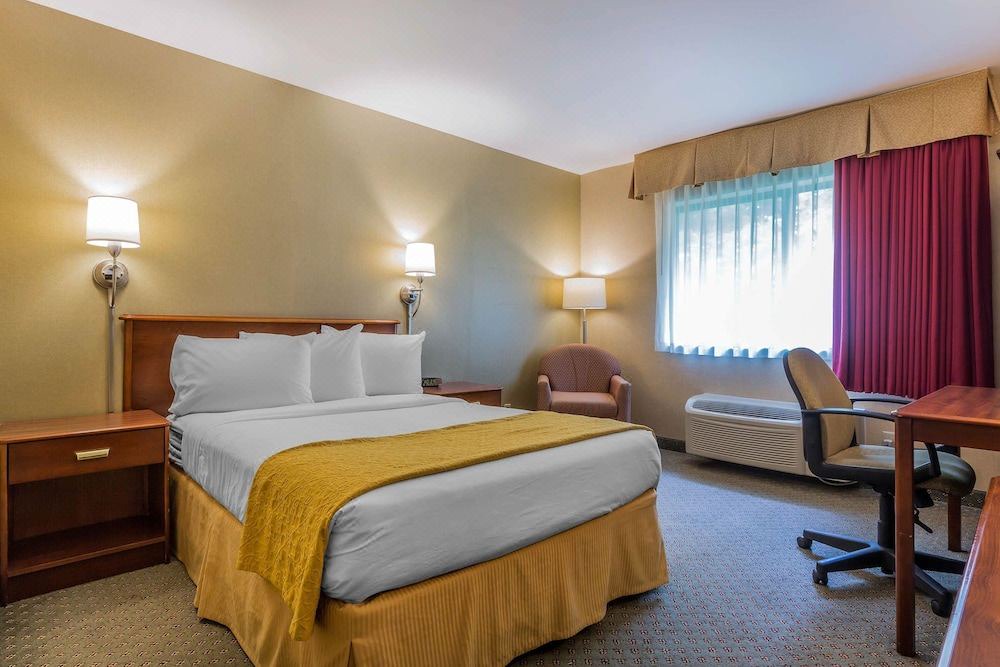 Photo of Bedroom in Hyde Park