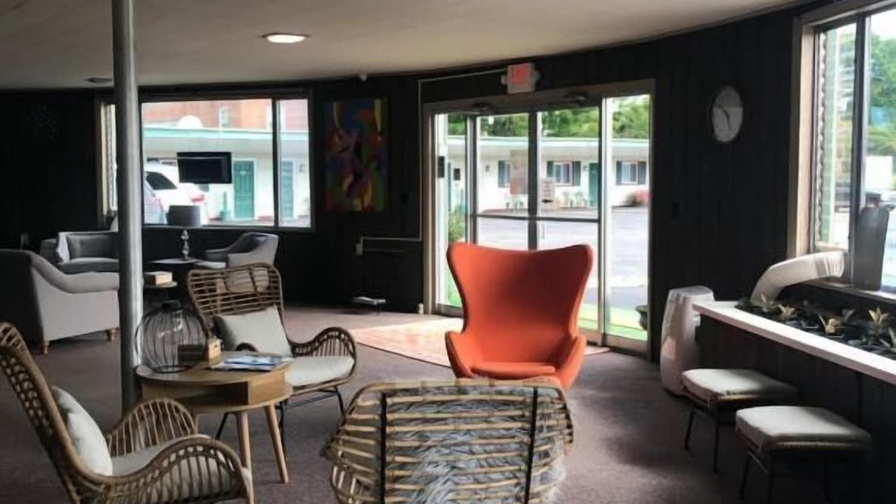 Photo of Livingroom in Lancaster