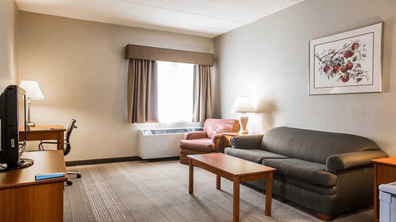 Photo of Livingroom in White River Junction