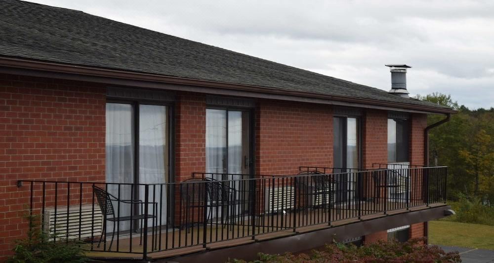 Photo of Buildings in Monticello