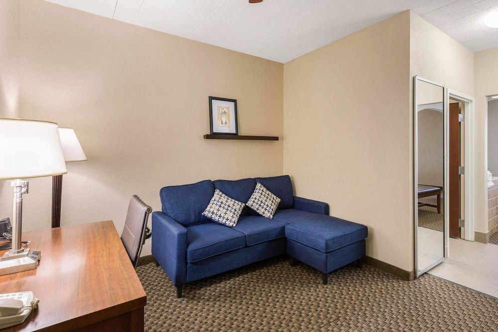 Photo of Livingroom in Waterloo