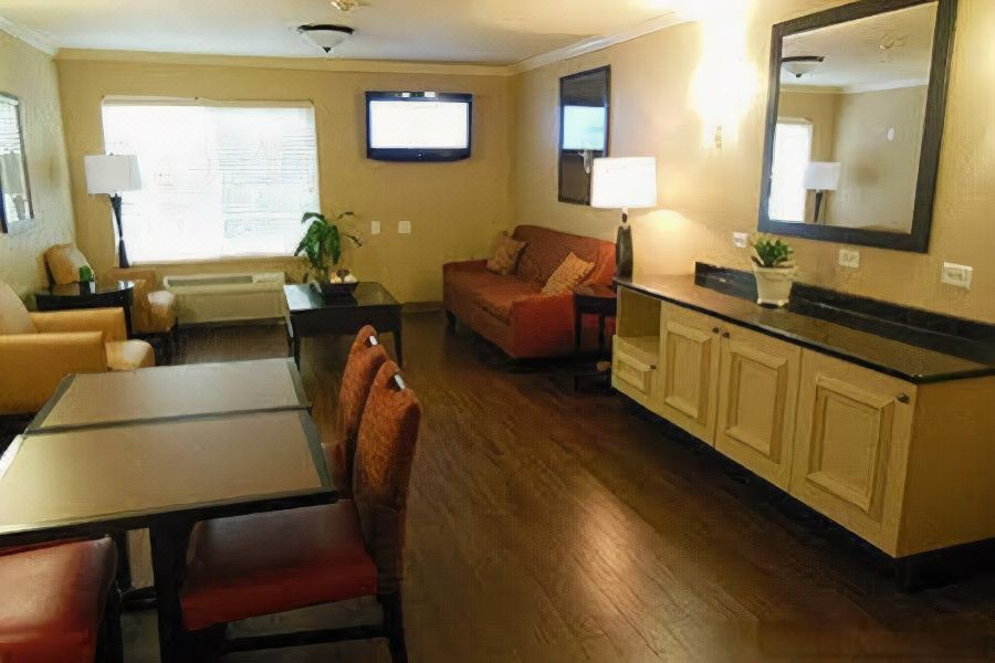 Photo of Livingroom in Whippany