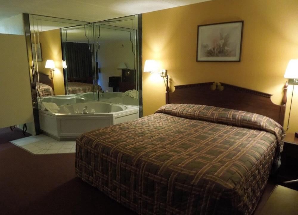 Photo of Bedroom in Niagara Falls
