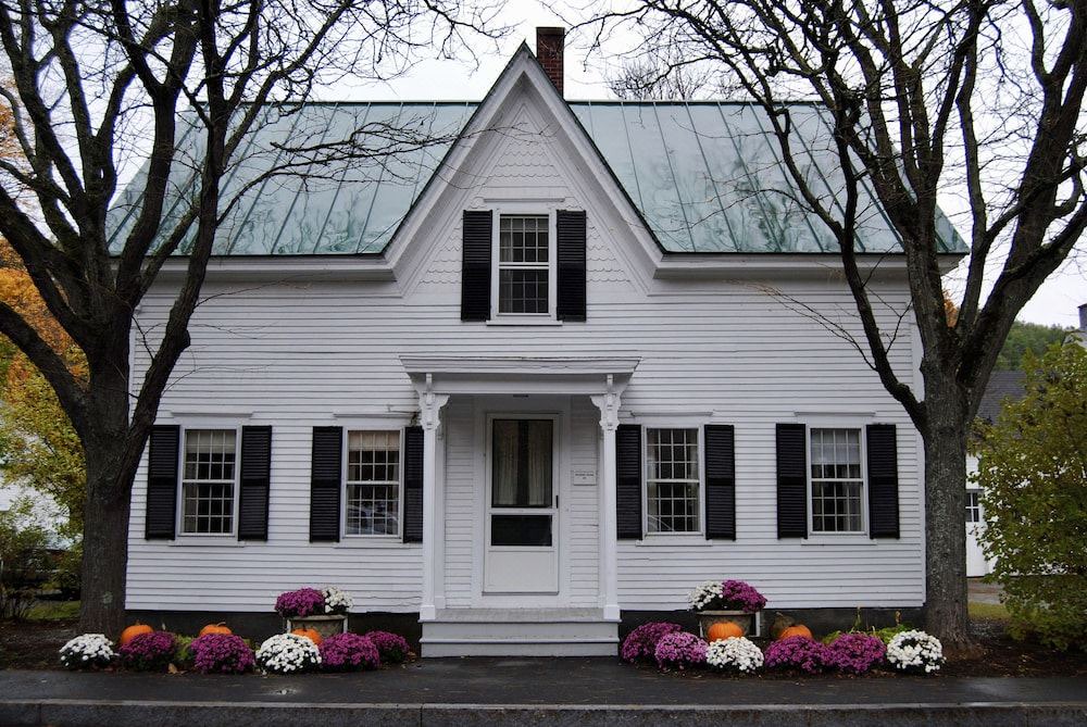 Photo of Buildings in Woodstock