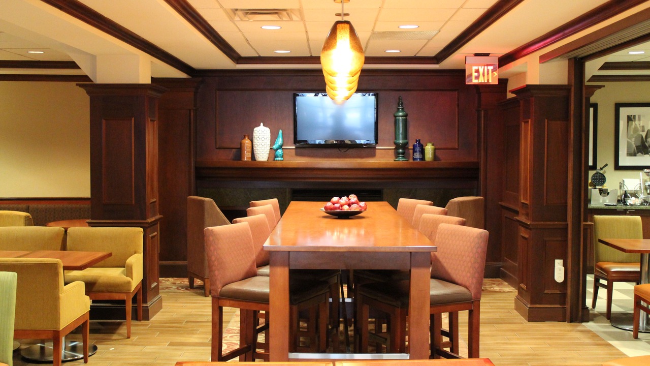 Photo of Livingroom in Farmingville