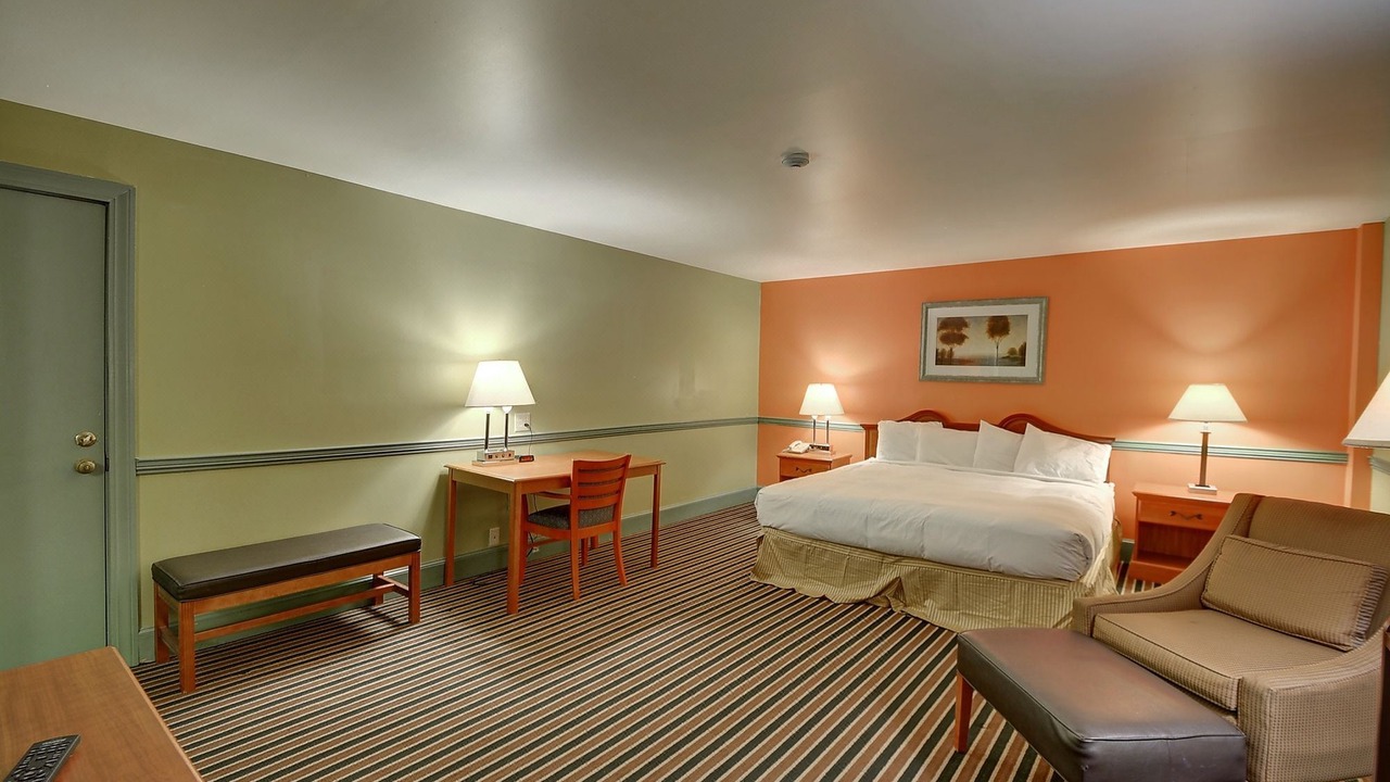 Photo of Livingroom in Brattleboro