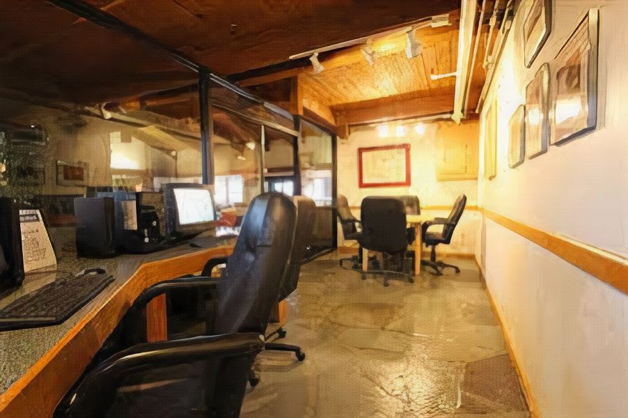 Photo of Livingroom in West Lebanon