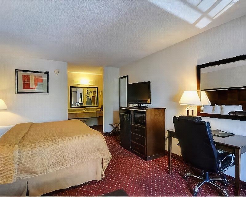 Photo of Livingroom in Mount Airy
