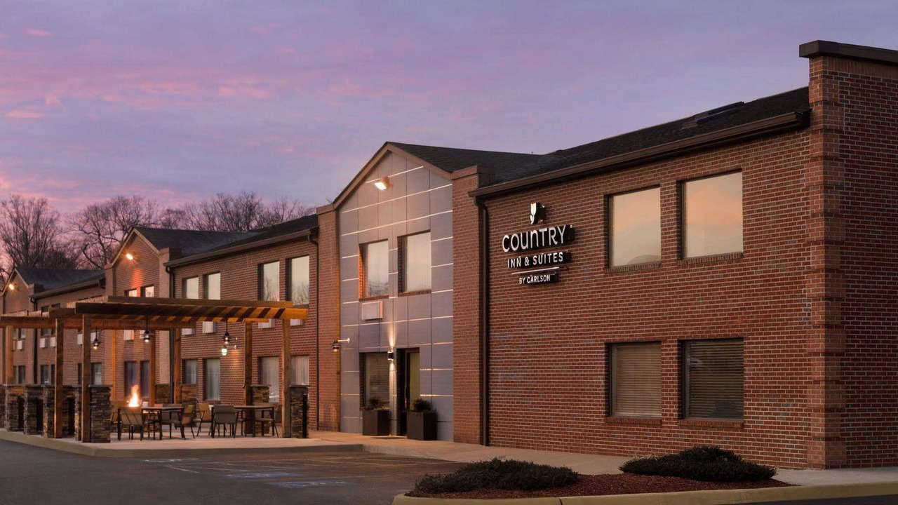 Photo of Buildings in Dahlgren