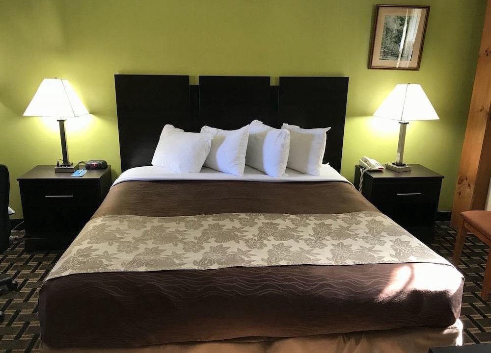 Photo of Bedroom in East Haven  Rutland County