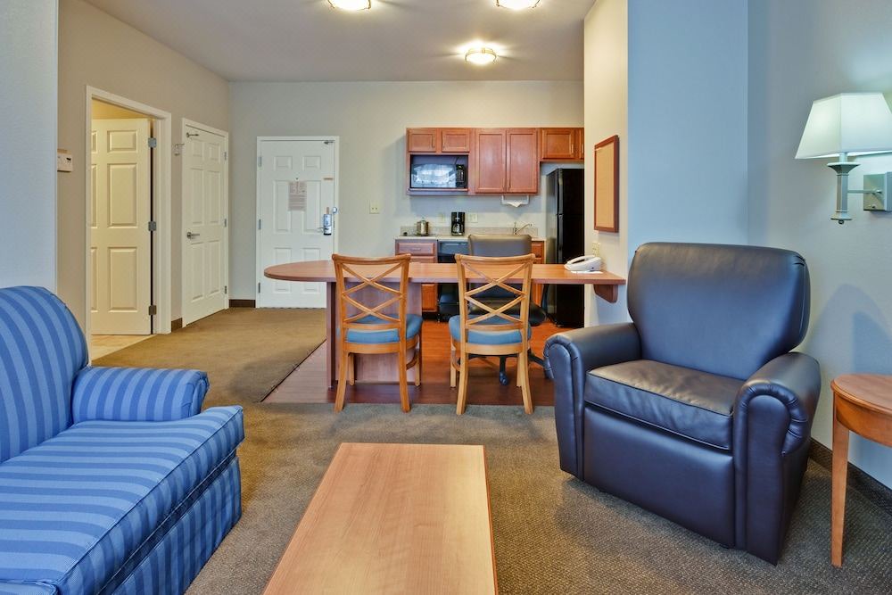 Photo of Livingroom in Amherst