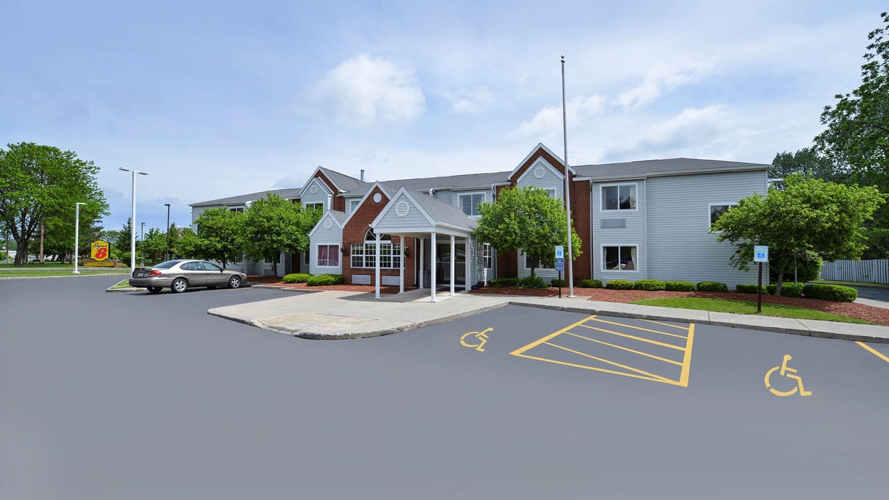 Photo of Buildings in East Syracuse