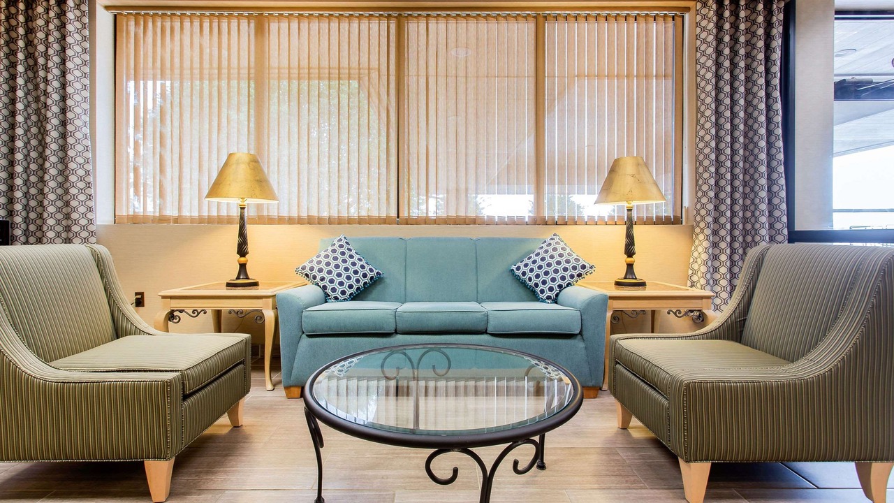 Photo of Livingroom in Mount Airy