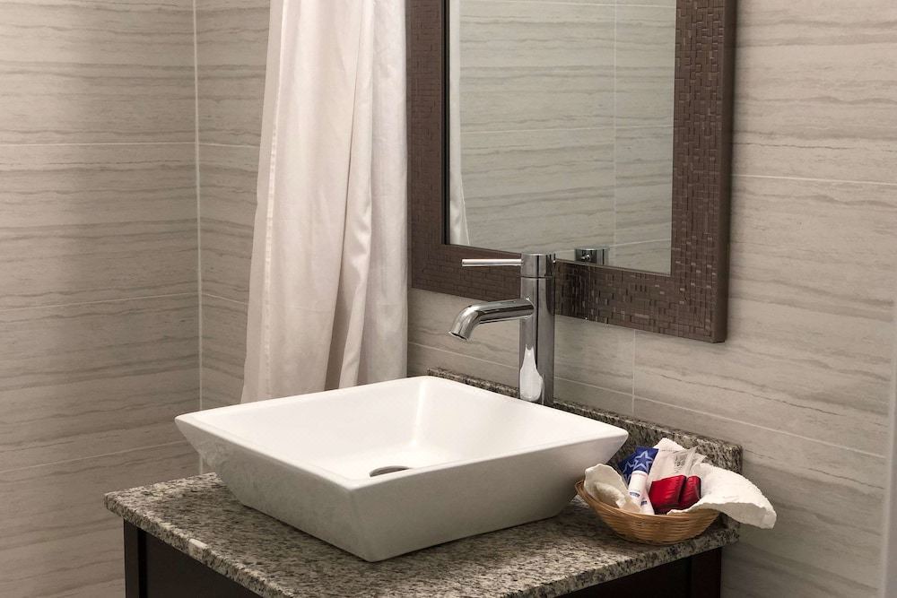 Photo of Bathroom in Central Valley